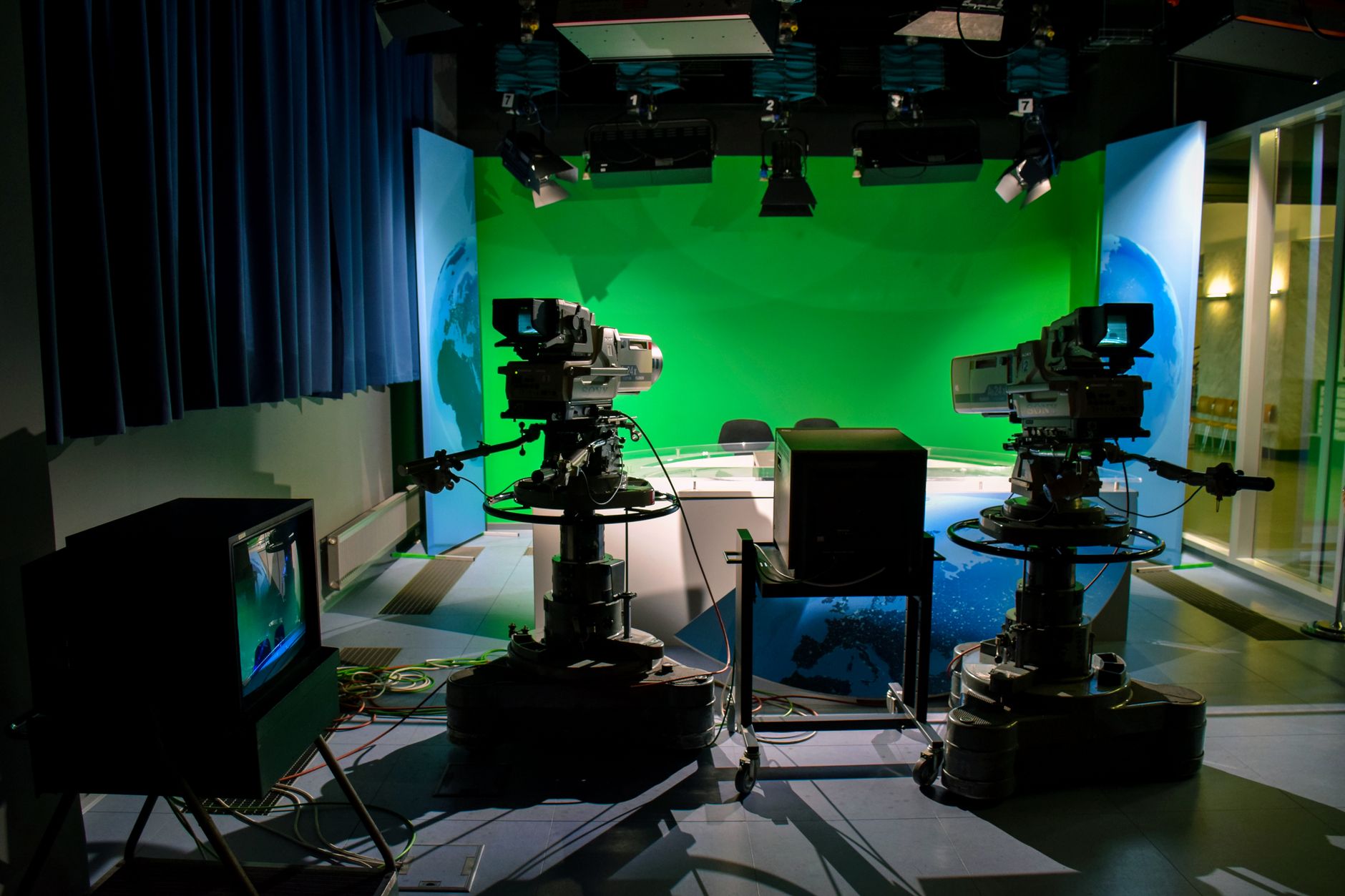 Premium TV Media Monitoring Studio